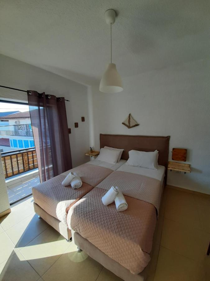 Mariza Apartments -studios Hanioti Esterno foto