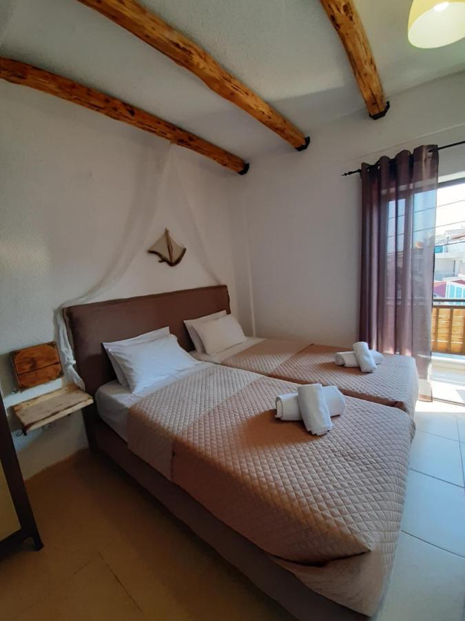 Mariza Apartments -studios Hanioti Esterno foto