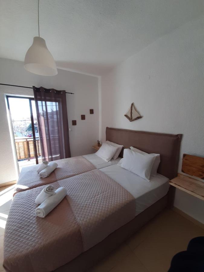 Mariza Apartments -studios Hanioti Esterno foto