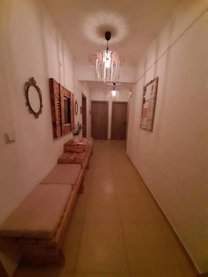 Mariza Apartments -studios Hanioti Esterno foto